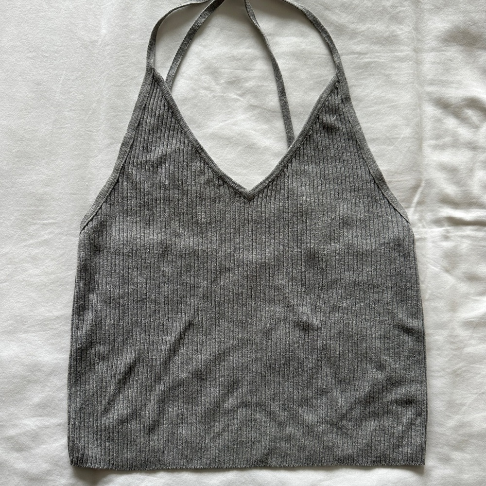 Kendall & Kylie Gray Ribbed Crop Tank Top